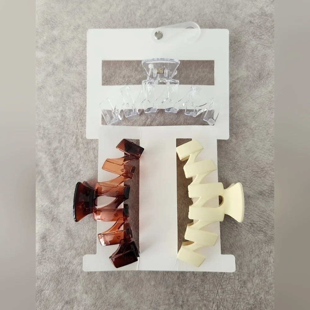 Sincerely Jules Large Hair claws. New.